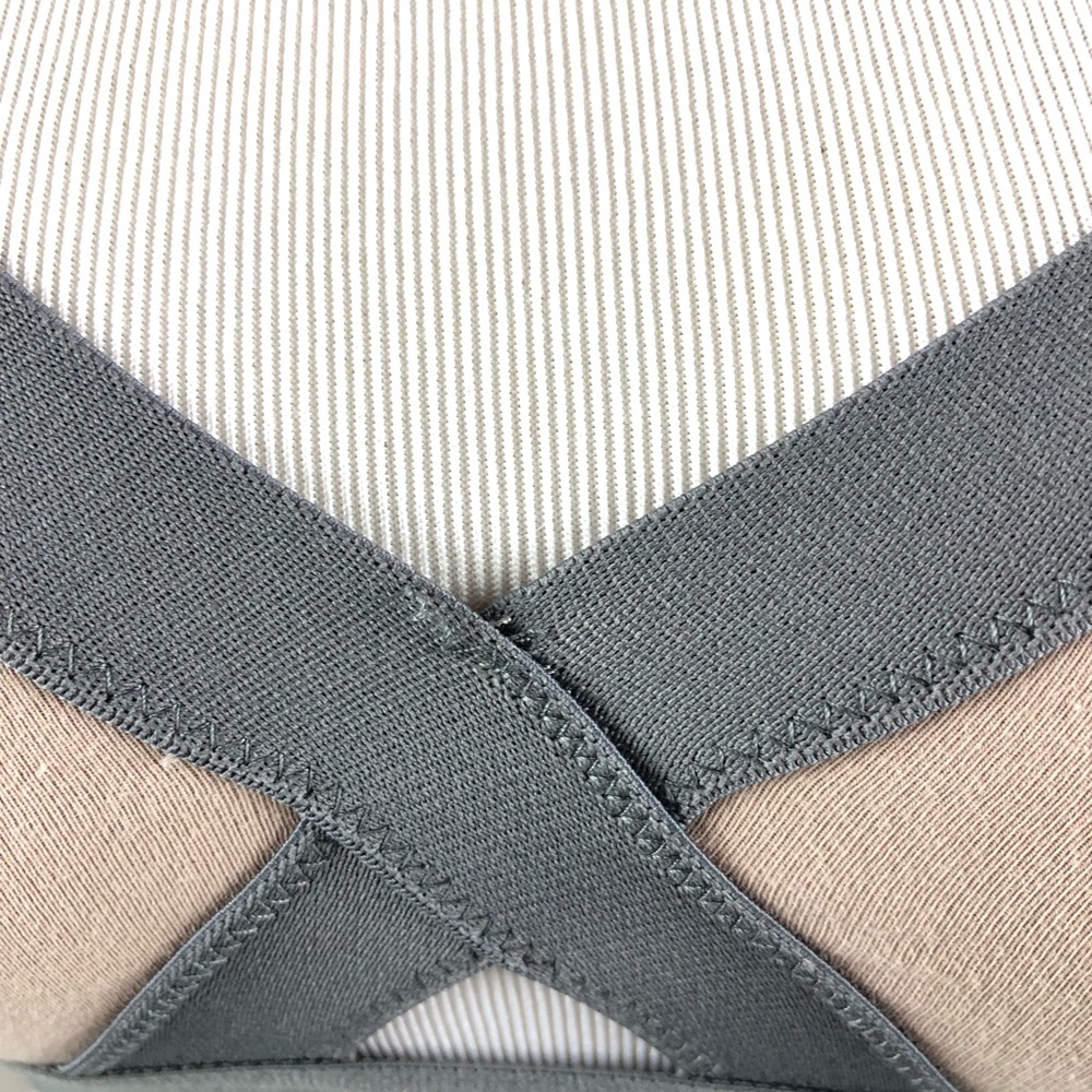 Community RASA BRA TOP Aritzia black gray sports - Picture 6 of 8